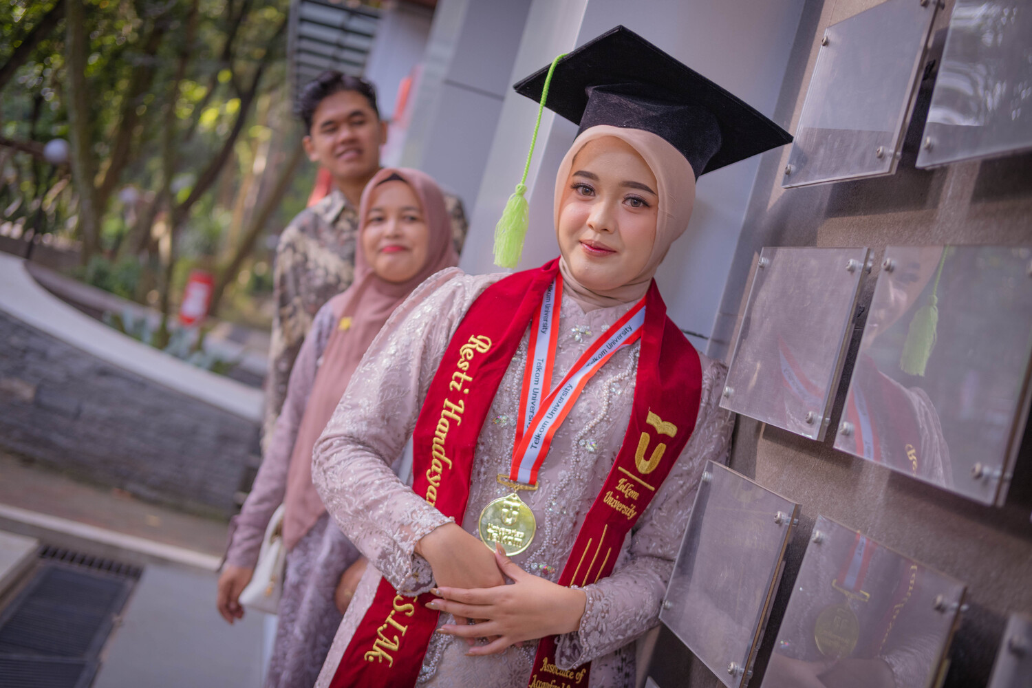 Graduation Session 24