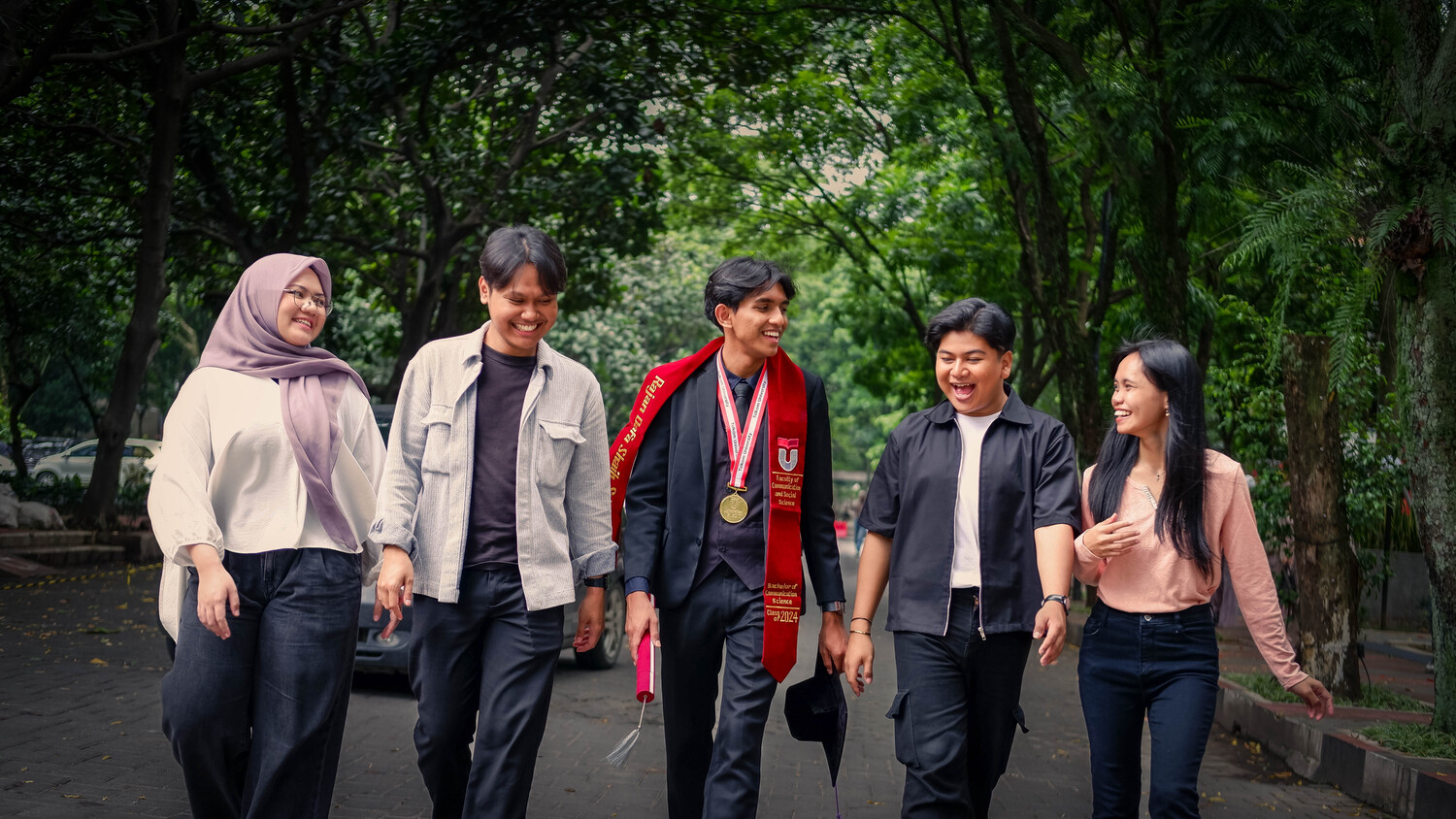 Graduation Session 43