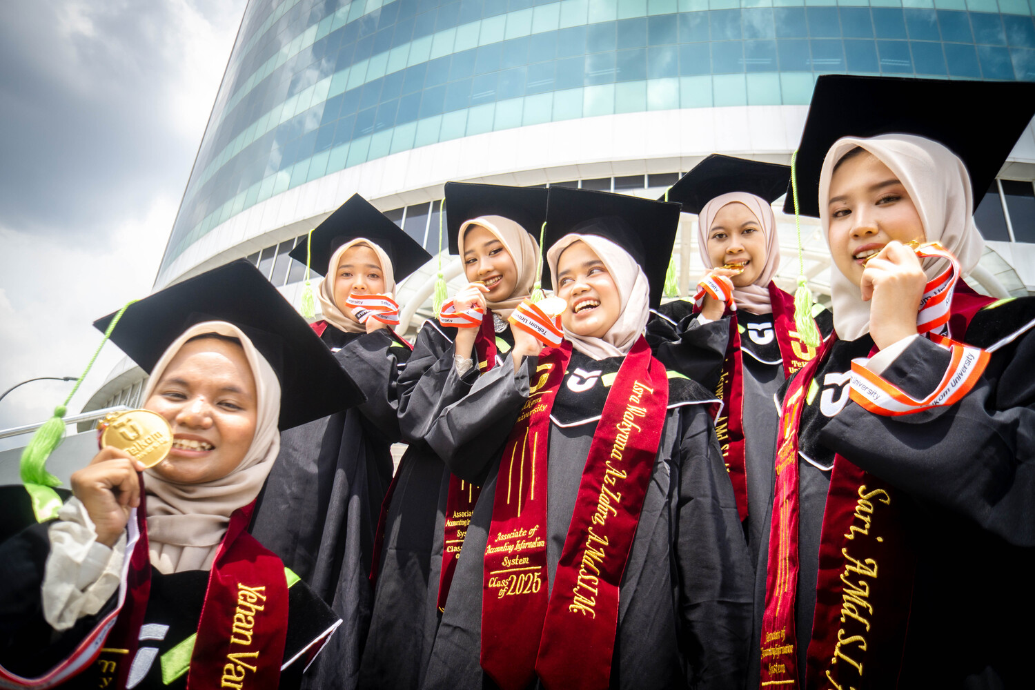 Graduation Session 56