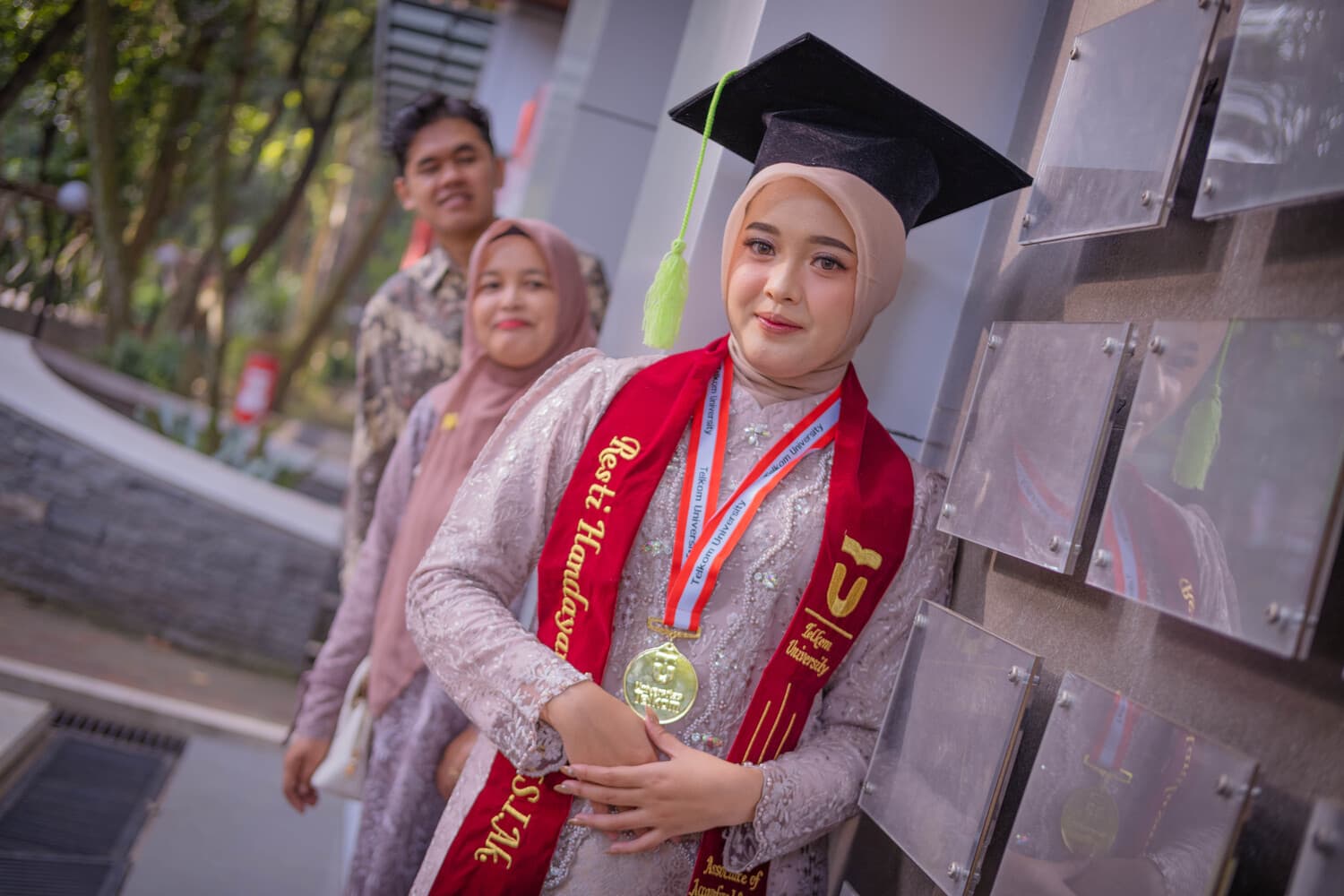 Graduation Session 24